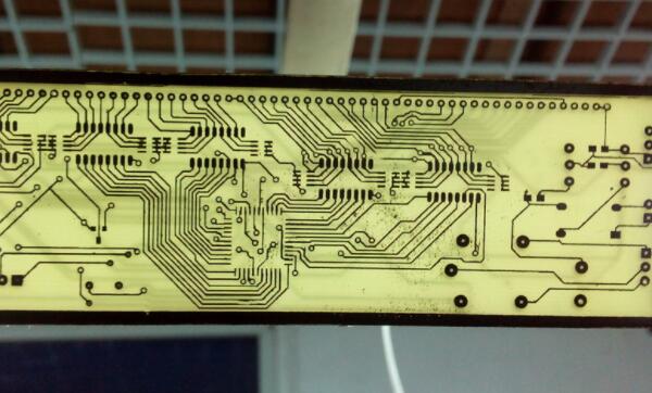 激光雕刻pcb